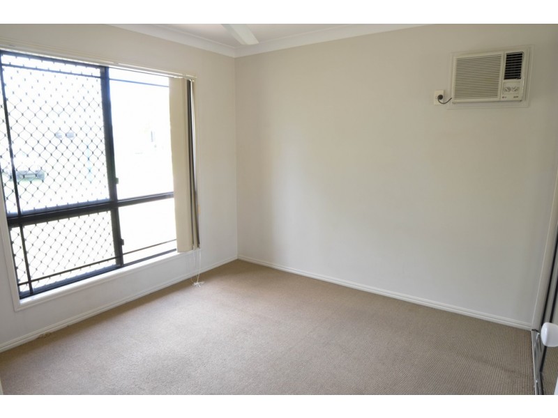 8 KITE STREET, Douglas QLD 4814