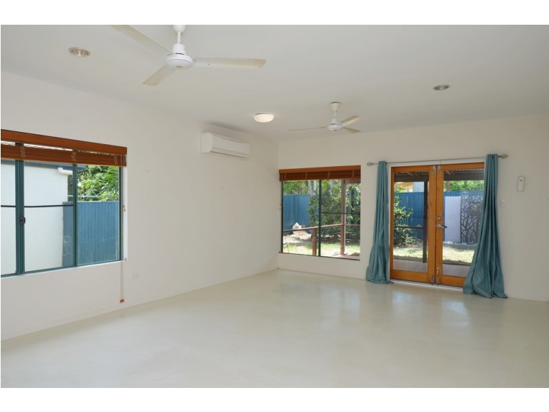 7 Regatta Crescent, Douglas QLD 4814