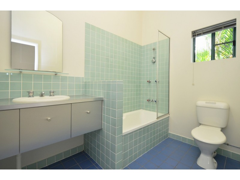 7 Regatta Crescent, Douglas QLD 4814