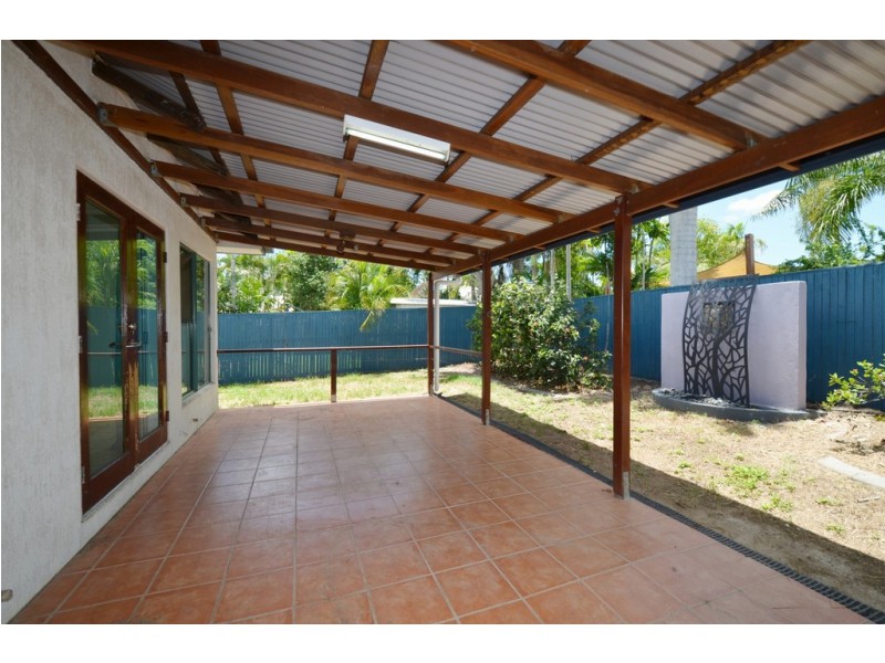 7 Regatta Crescent, Douglas QLD 4814