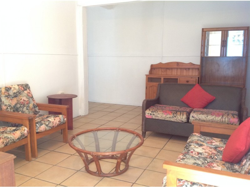 1/81 Eyre Street, North Ward QLD 4810