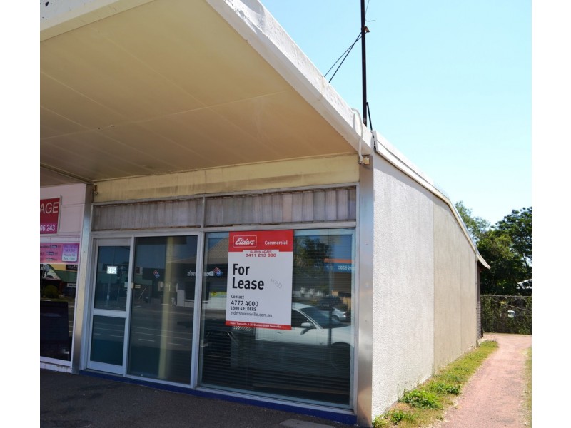 Shop C/215 Charters Towers Road, Hyde Park QLD 4812