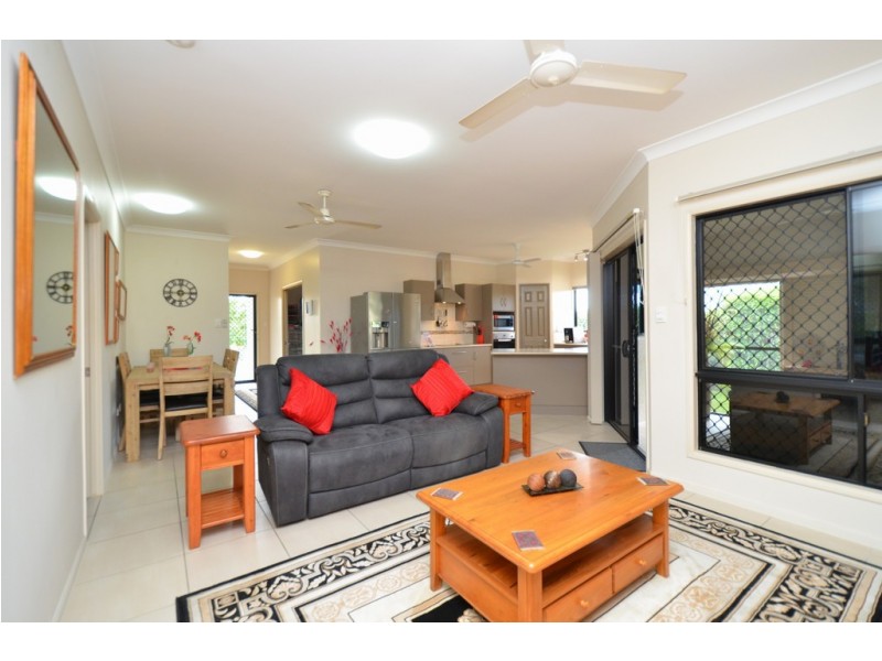 15 Oregon Street, Deeragun QLD 4818