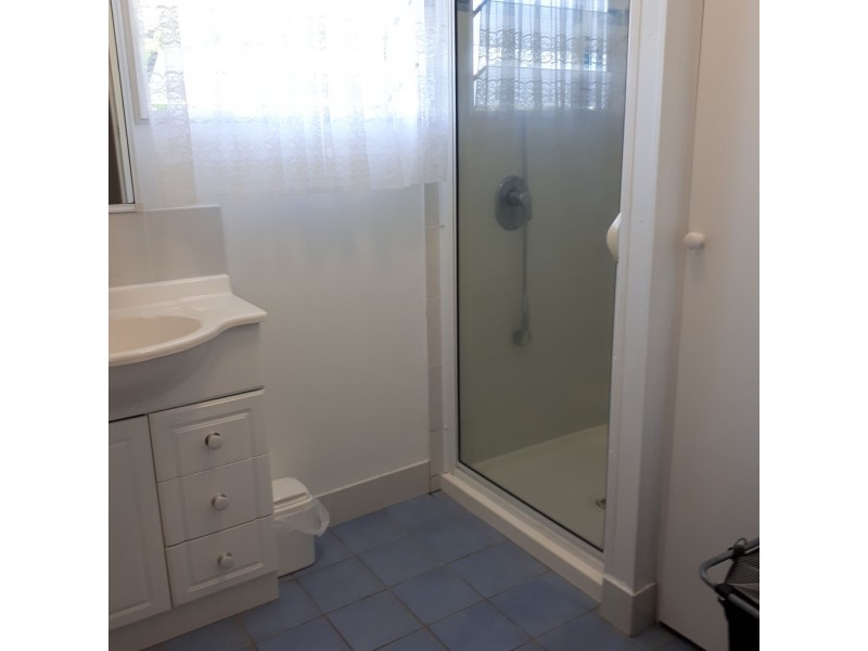 25 Lindeman Avenue, Cranbrook QLD 4814