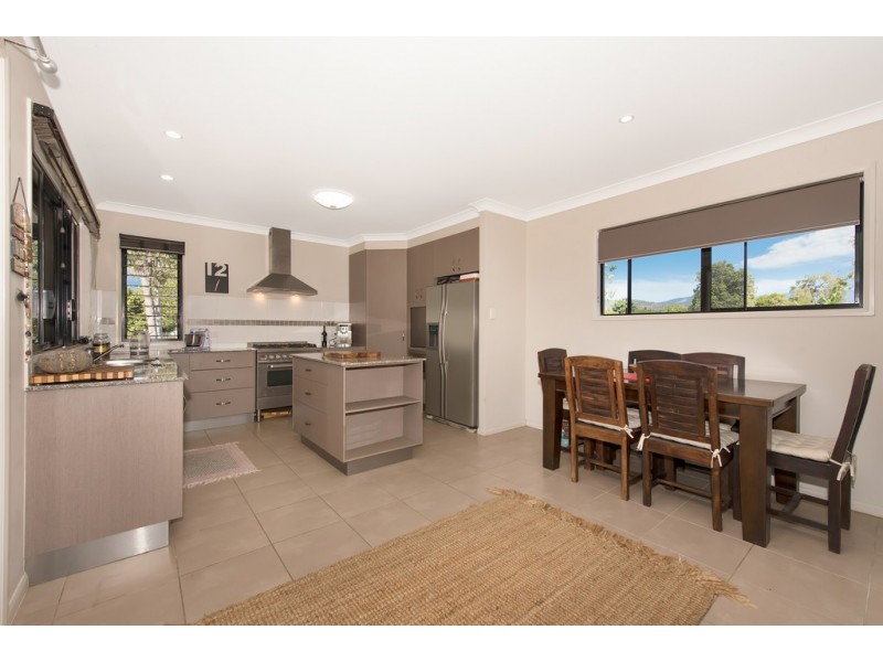 21 CRADLER COURT, Bluewater Park QLD 4818