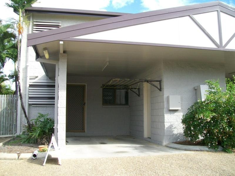 Unit 1/60 Cook Street, North Ward QLD 4810