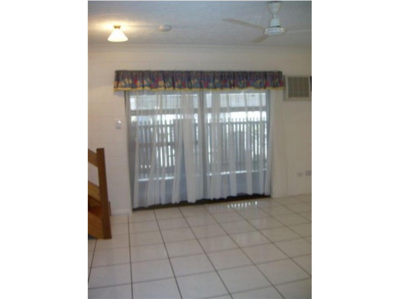 Unit 1/60 Cook Street, North Ward QLD 4810