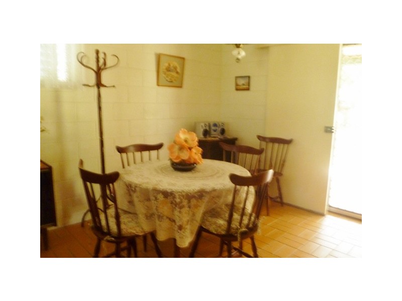 6 Scotia Street, Ravenswood QLD 4816