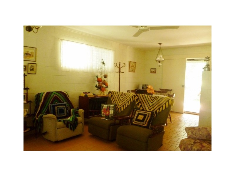 6 Scotia Street, Ravenswood QLD 4816