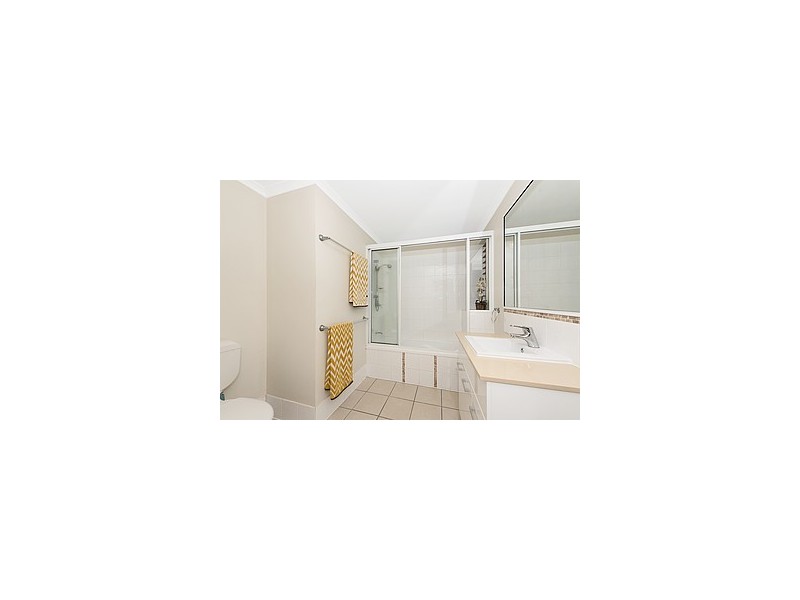 3/12-14 MARTINEZ AVENUE, West End QLD 4810