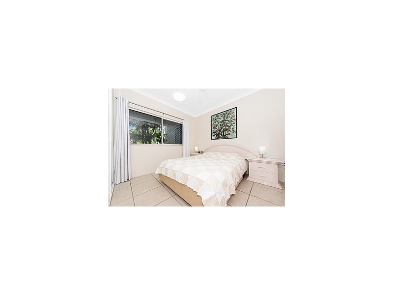 3/12-14 MARTINEZ AVENUE, West End QLD 4810