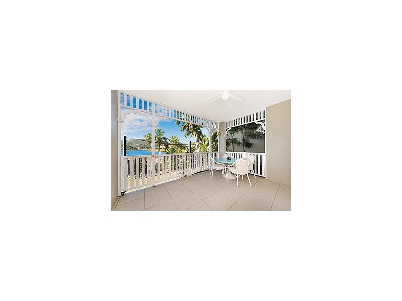 3/12-14 MARTINEZ AVENUE, West End QLD 4810