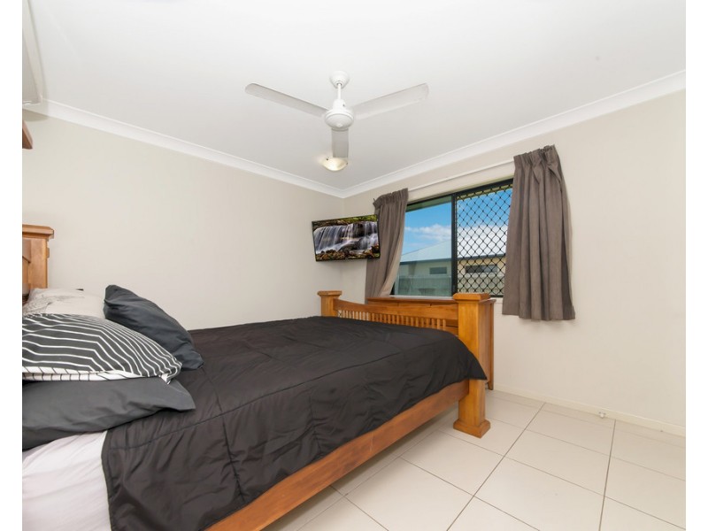 2/32 Conway Street, Mount Low QLD 4818