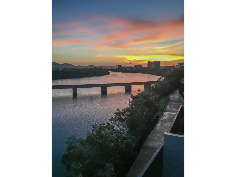 8/8 Stanley Street, Townsville City QLD 4810