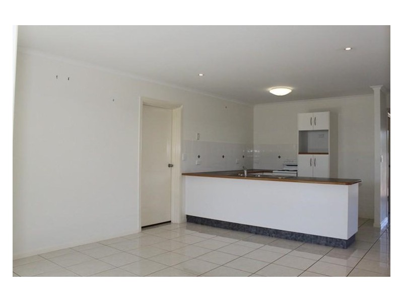 5 Chancellor Court, Kelso QLD 4815