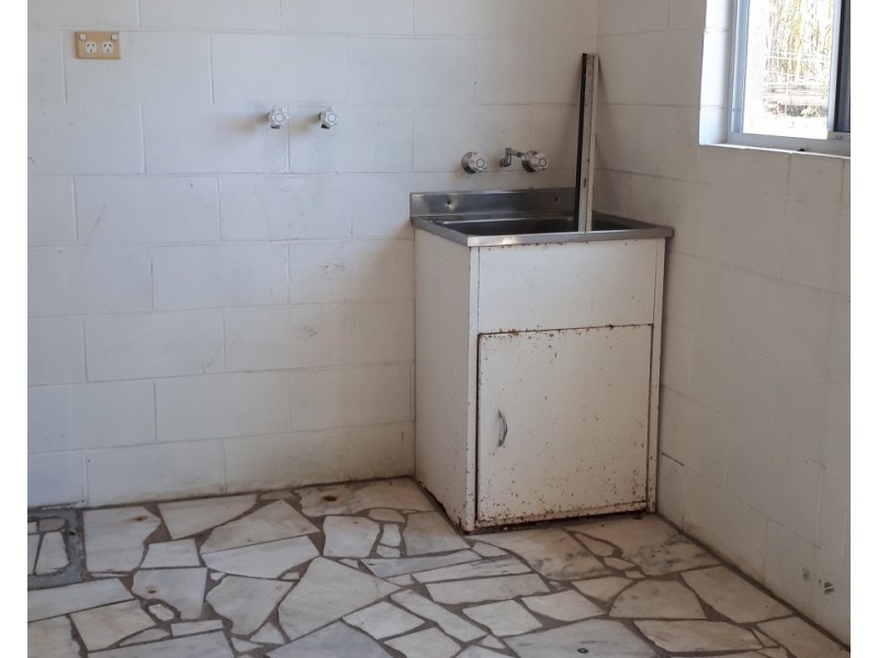 34 Old Bridge Road, Long Pocket QLD 4850