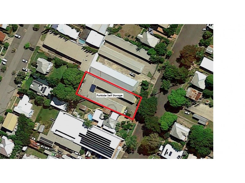 11 MACROSSAN STREET, South Townsville QLD 4810