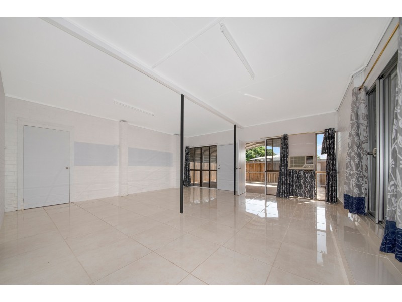 43 LINDEMAN AVENUE, Heatley QLD 4814