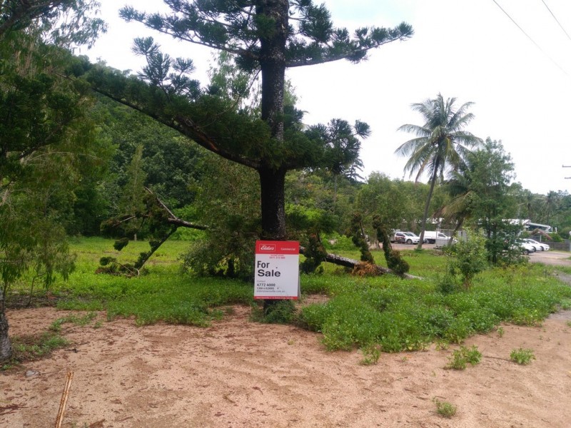 124-126 SOONING STREET, Nelly Bay QLD 4819