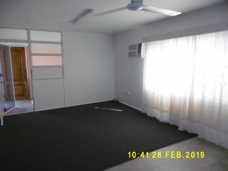 448 Ross River Road, Cranbrook QLD 4814