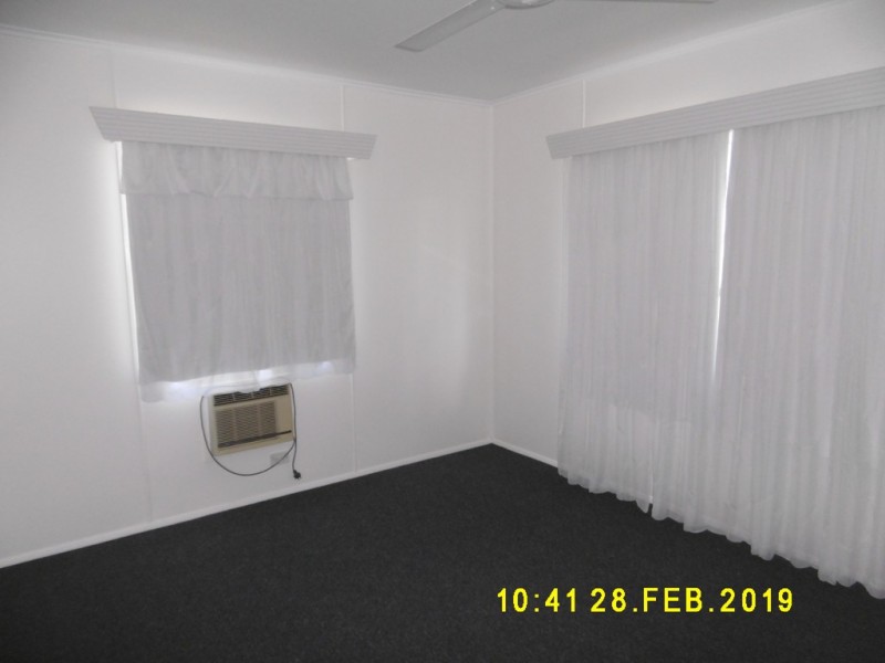 448 Ross River Road, Cranbrook QLD 4814