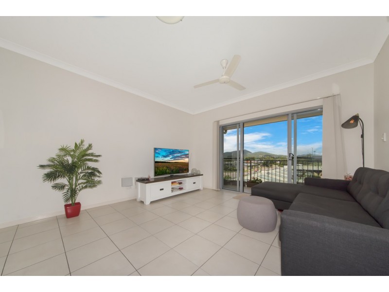 16/13 ALBERT STREET, Cranbrook QLD 4814