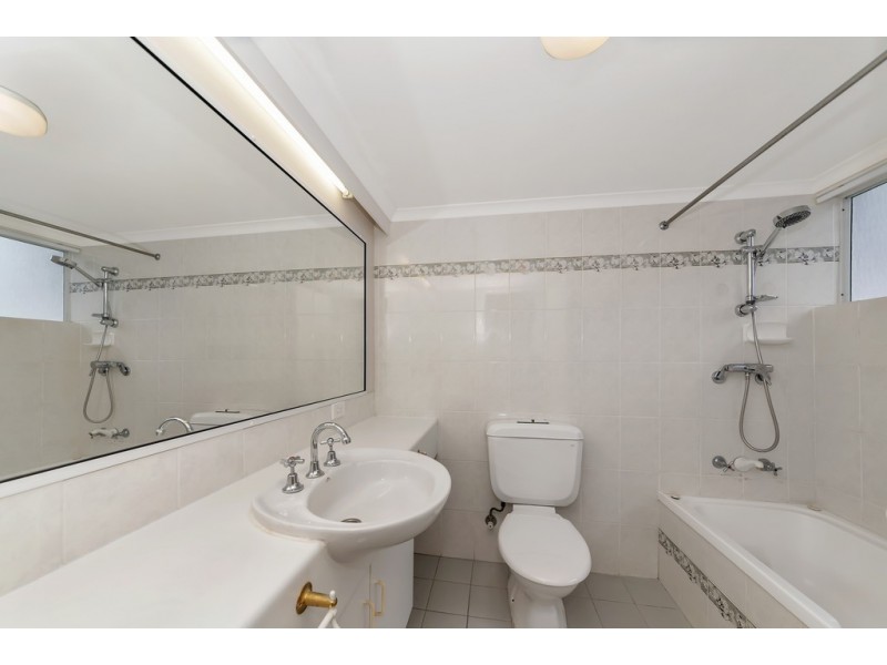 Unit 7/ 6 ALEXANDRA STREET, North Ward QLD 4810