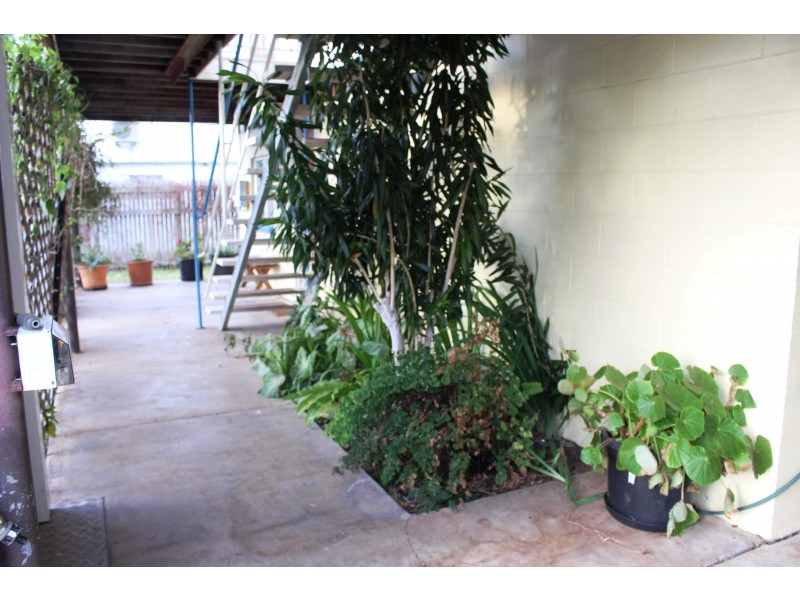 27 Lanark Street, Kirwan QLD 4817