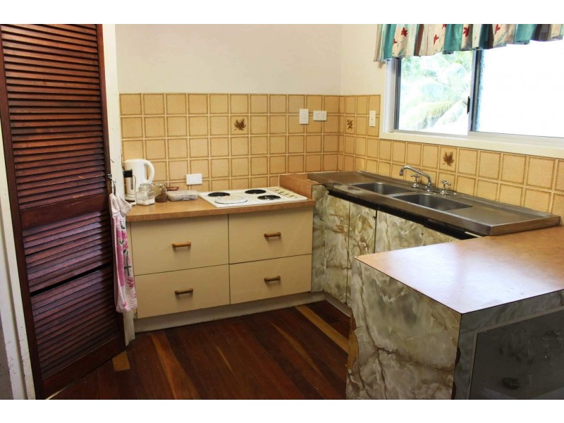 27 Lanark Street, Kirwan QLD 4817