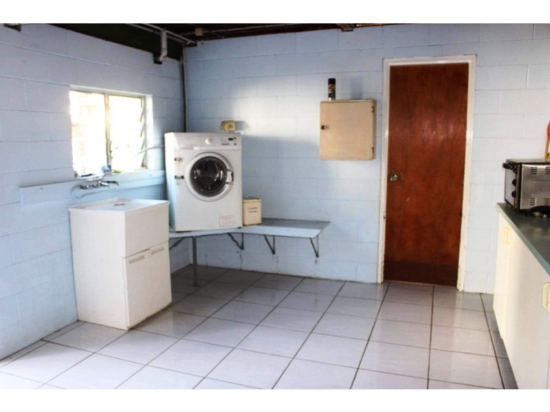 27 Lanark Street, Kirwan QLD 4817