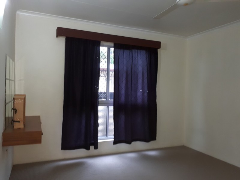 1/24 ACKERS STREET, Hermit Park QLD 4812