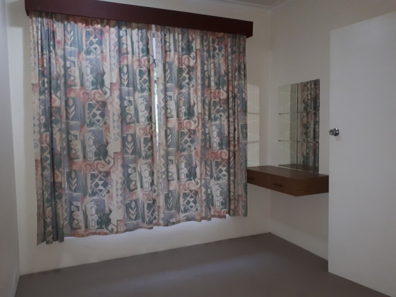 1/24 ACKERS STREET, Hermit Park QLD 4812