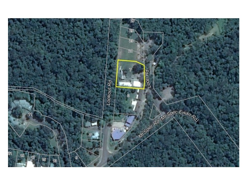 7 Lookout Road, Paluma QLD 4816