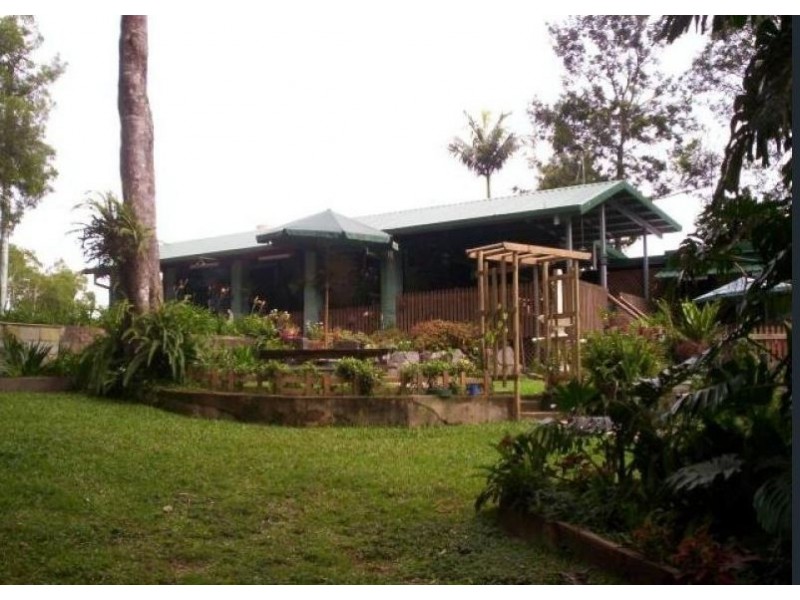 7 Lookout Road, Paluma QLD 4816