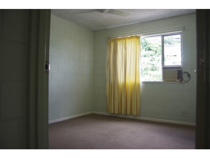 Unit 8/33 The Strand, North Ward QLD 4810