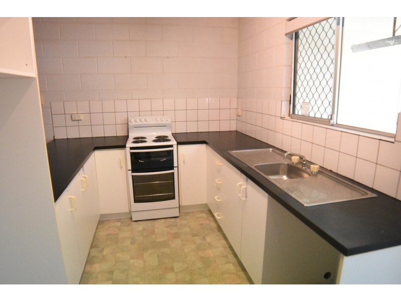 1/161 Eyre Street, North Ward QLD 4810