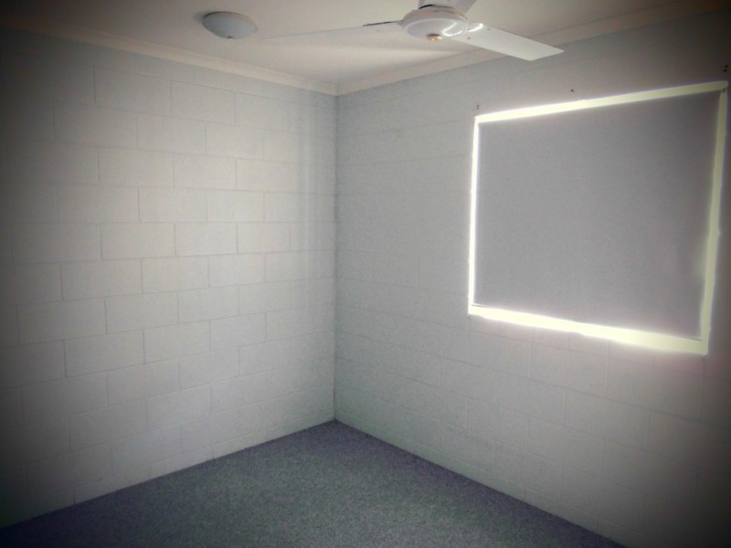 1/161 Eyre Street, North Ward QLD 4810