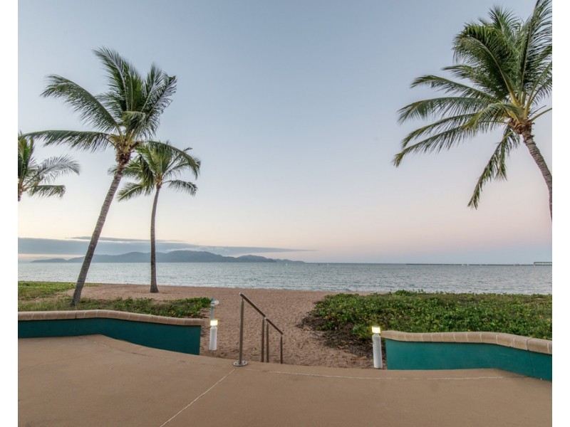 3 B/3-7 THE STRAND, Townsville City QLD 4810