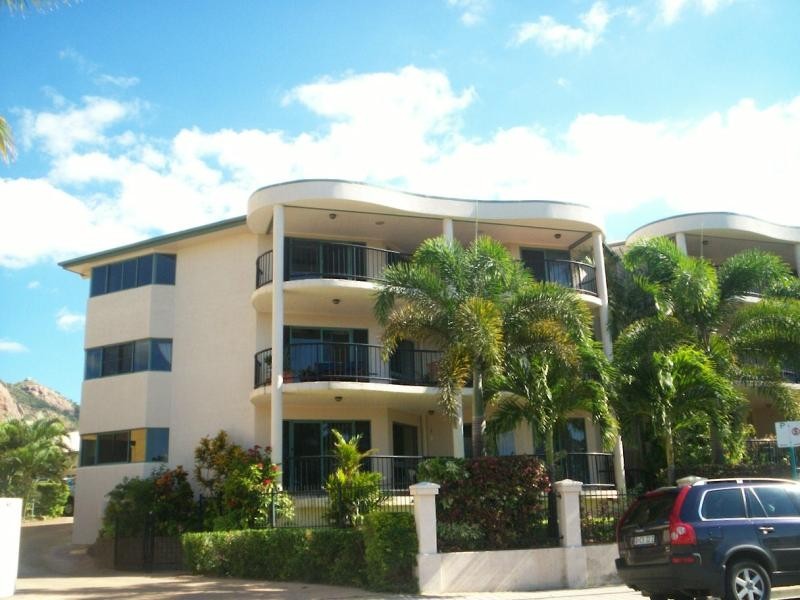 1/78 The Strand, North Ward QLD 4810