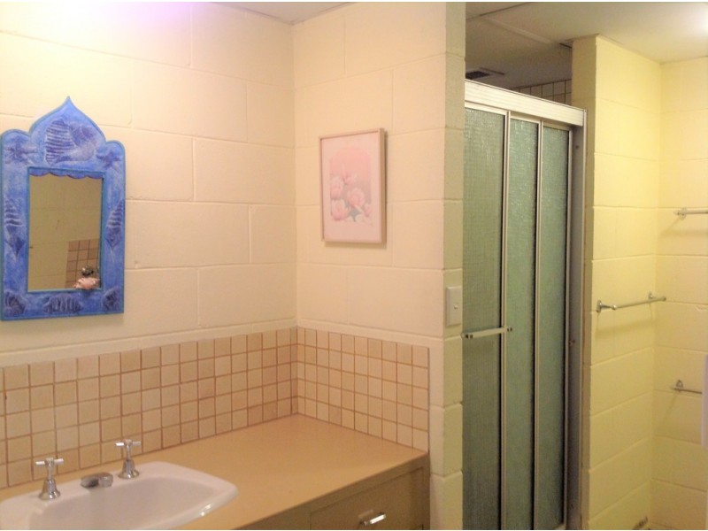 4/31-33 THE STRAND, North Ward QLD 4810