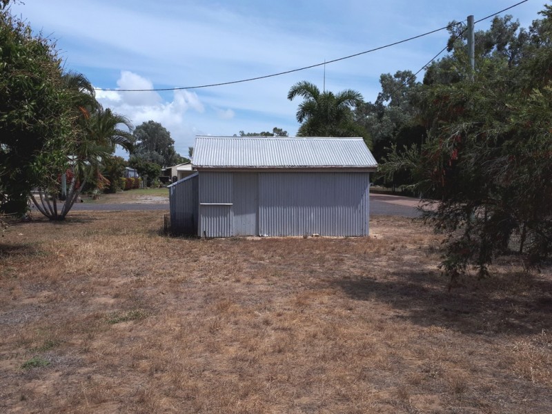 1 BARRACUDA COURT, Cungulla QLD 4816