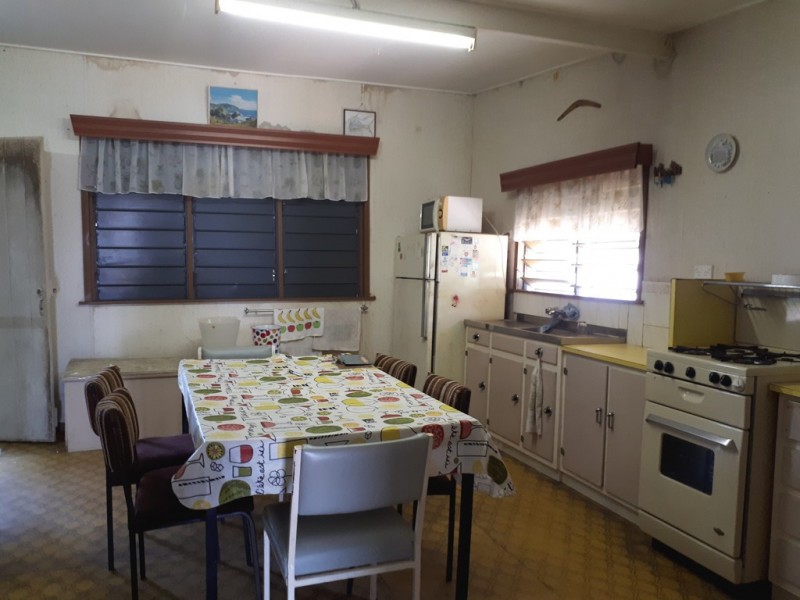 1 BARRACUDA COURT, Cungulla QLD 4816