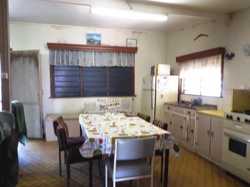 1 BARRACUDA COURT, Cungulla QLD 4816