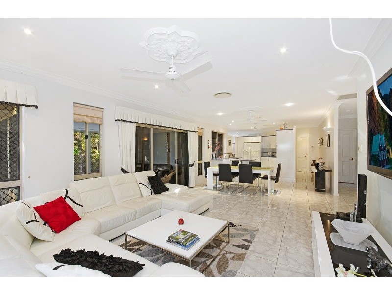 2 VERBENA COURT, Annandale QLD 4814