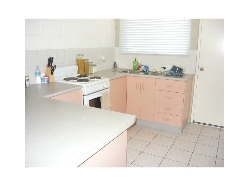 Unit 1/9 Diprose Street, Pimlico QLD 4812