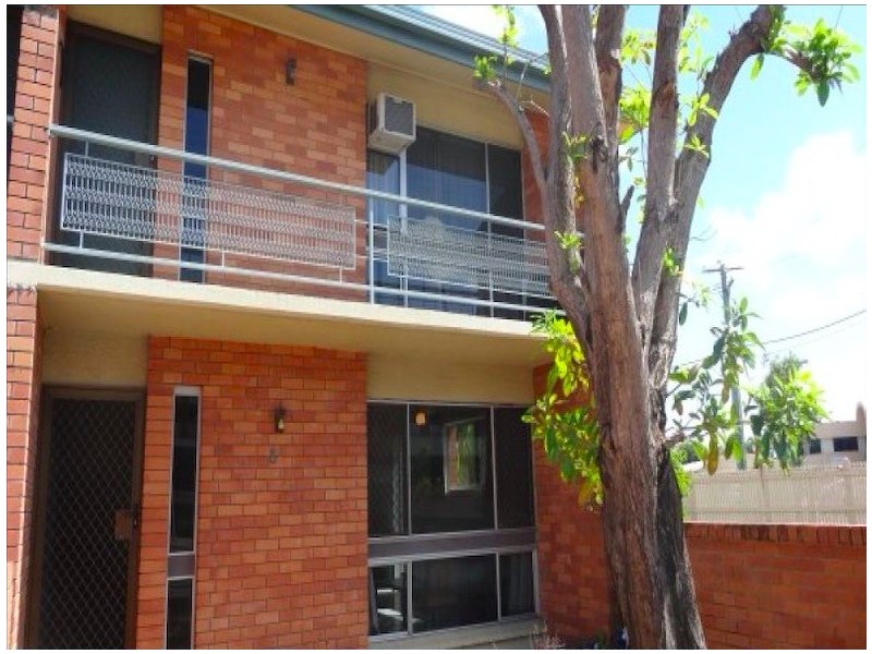 8/153 Nathan Street, Cranbrook QLD 4814