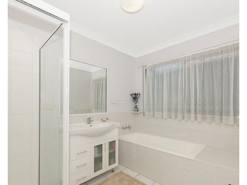 4 WILLEROO COURT, Annandale QLD 4814