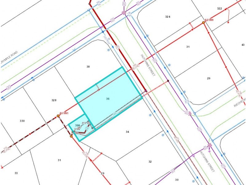 36 HUTCHINS STREET, Heatley QLD 4814