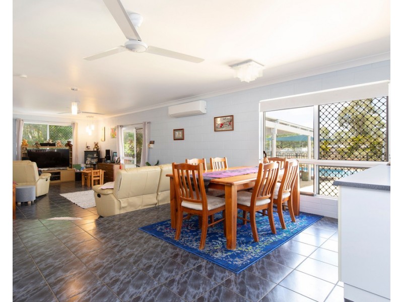 24 MAXWELL DRIVE, Deeragun QLD 4818