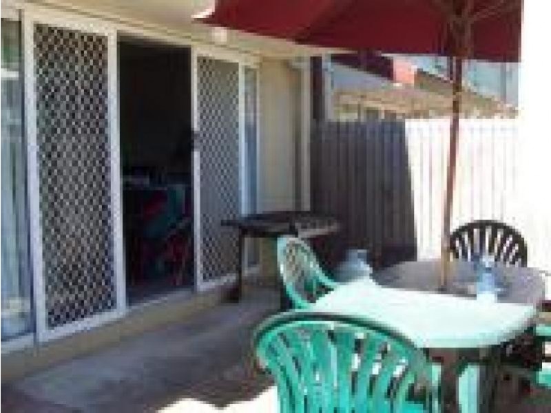 Unit 8/7-13 McIlwraith Street, South Townsville QLD 4810